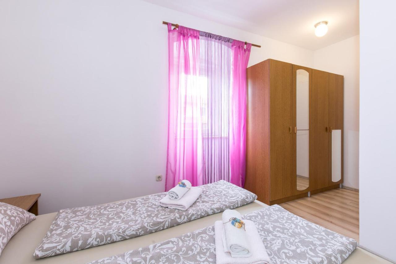 Pape Punat Apartmani I Sobe Buitenkant foto