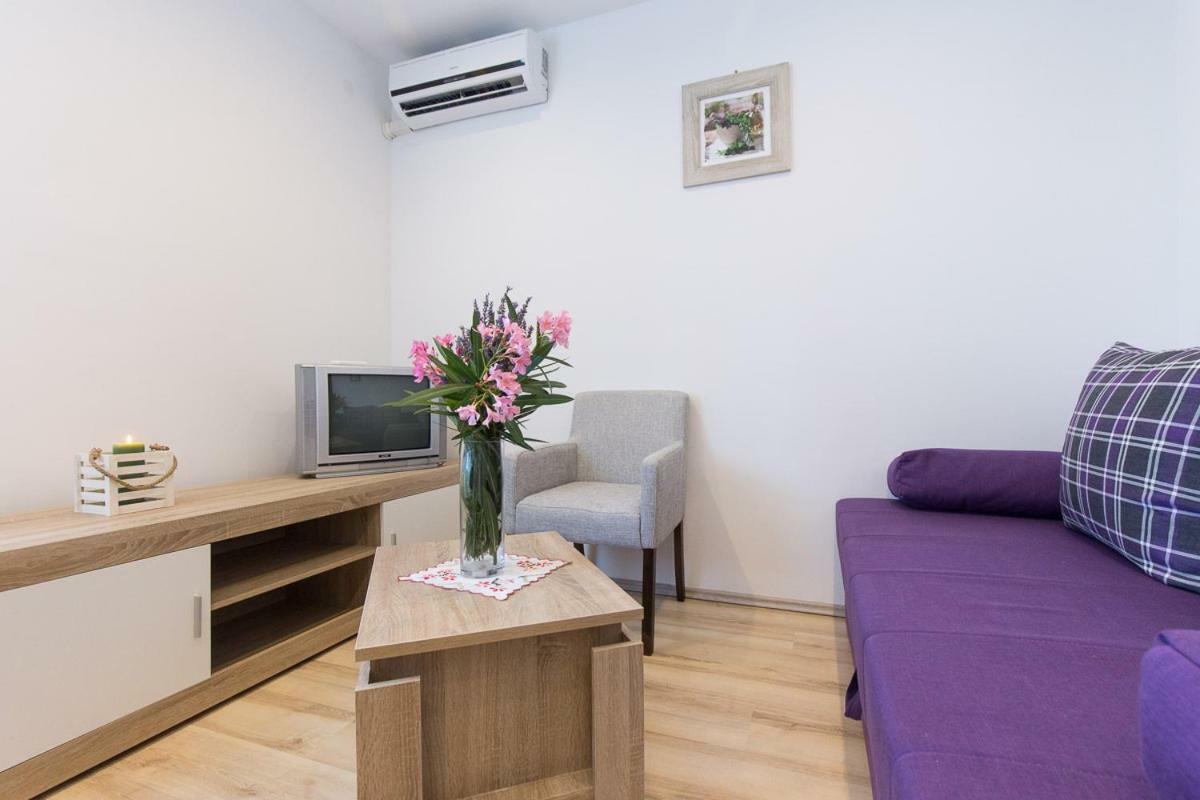 Pape Punat Apartmani I Sobe Buitenkant foto